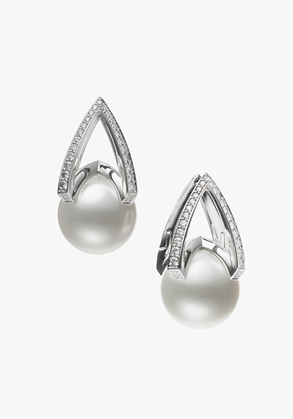  :   Mikimoto